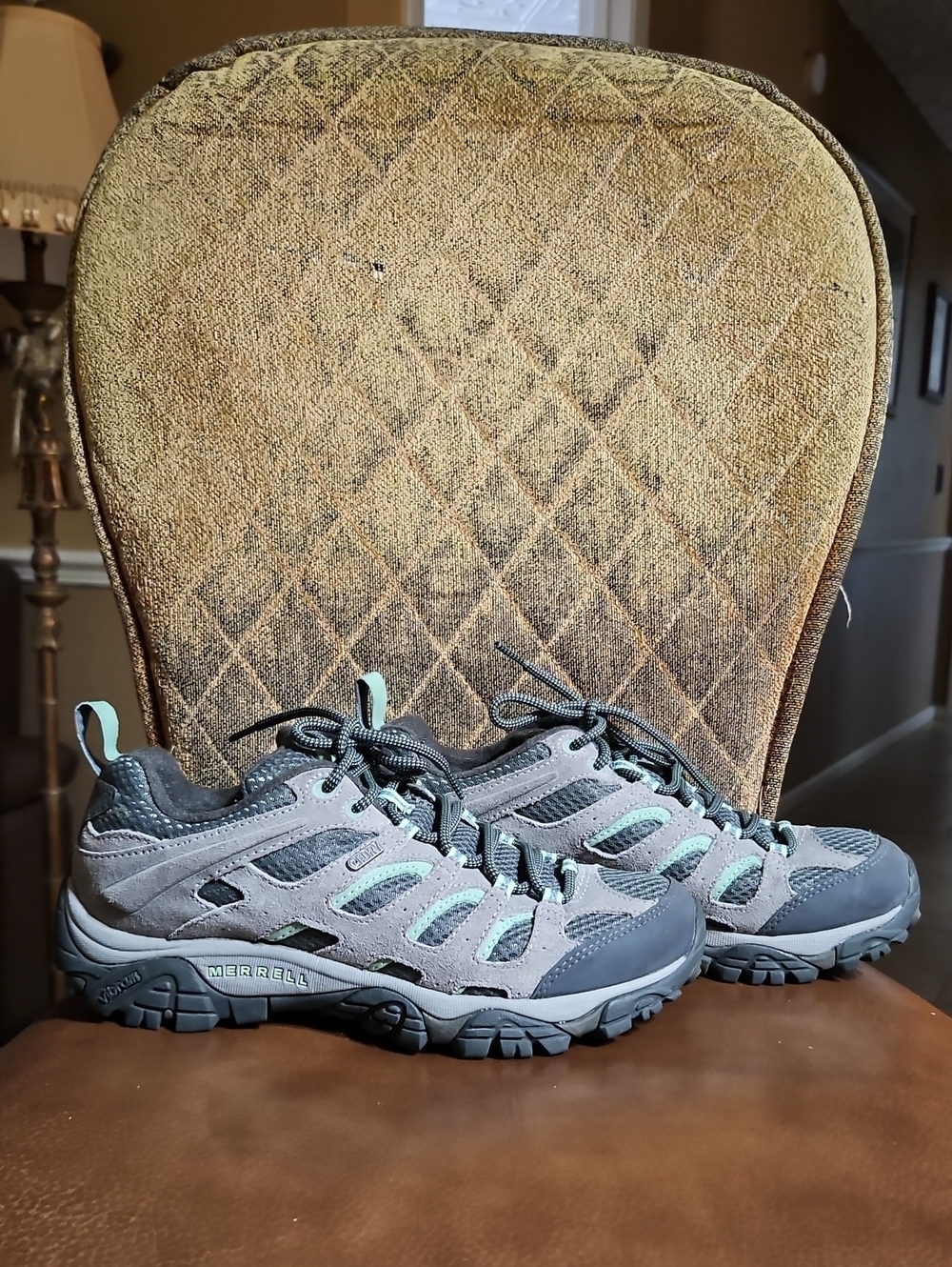 Merrell Moab 2 Vent Gray Drizzle Mint Low Top Hiking Trail Shoes Waterproof